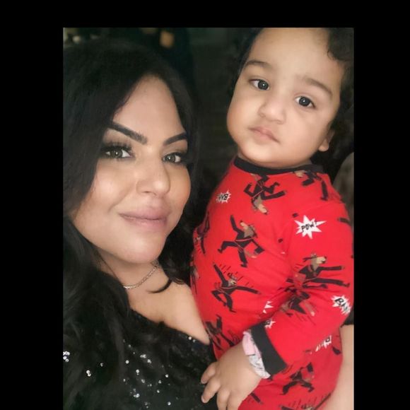 Meet your Posher, Sofia - Picture 1 of 1